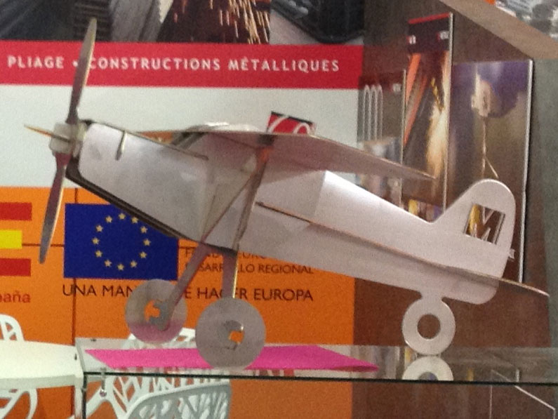 Prototype du métal par découpe laser